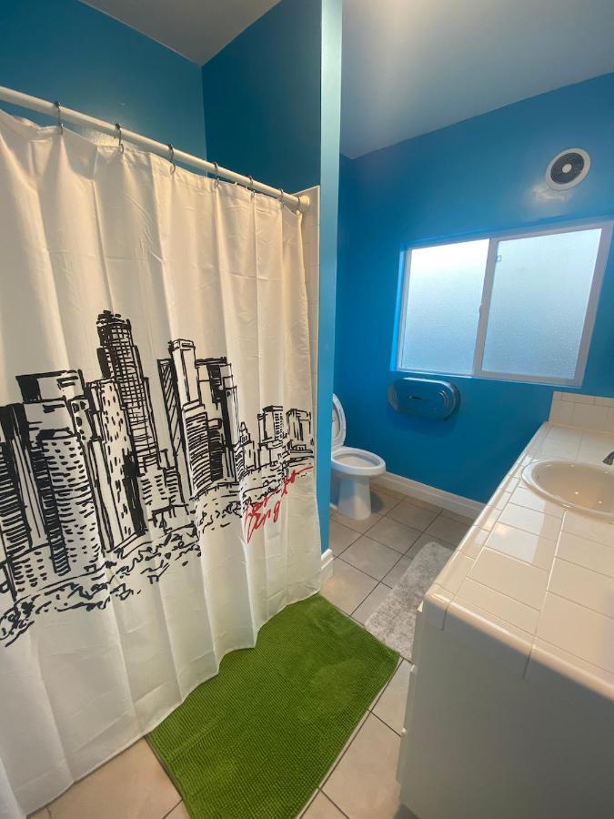 Small Private La Bedroom W Wifi - Private Fridge - Ac Near Usc - Exposition Park - Usc Memorial Coliseum - Banc Of California Bmo Stadium - Downtown Los Angeles Dtla - University Of Southern California Usc!!! 外观 照片