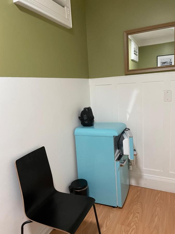 Small Private La Bedroom W Wifi - Private Fridge - Ac Near Usc - Exposition Park - Usc Memorial Coliseum - Banc Of California Bmo Stadium - Downtown Los Angeles Dtla - University Of Southern California Usc!!! 外观 照片